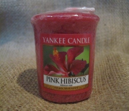 Pink Hibiscus smeltelys.